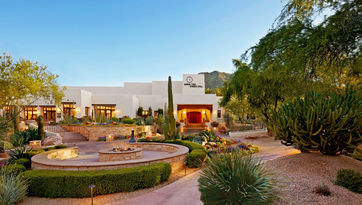 Scottsdale Lobby Front